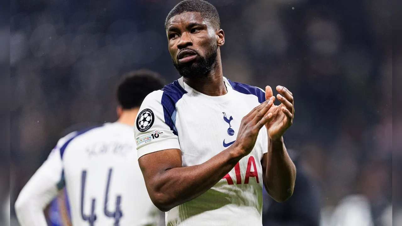 Defender Tottenham