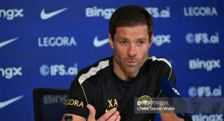 Xabi Alonso Beri Sinyal Chelsea Belum Selesai di Bursa Transfer