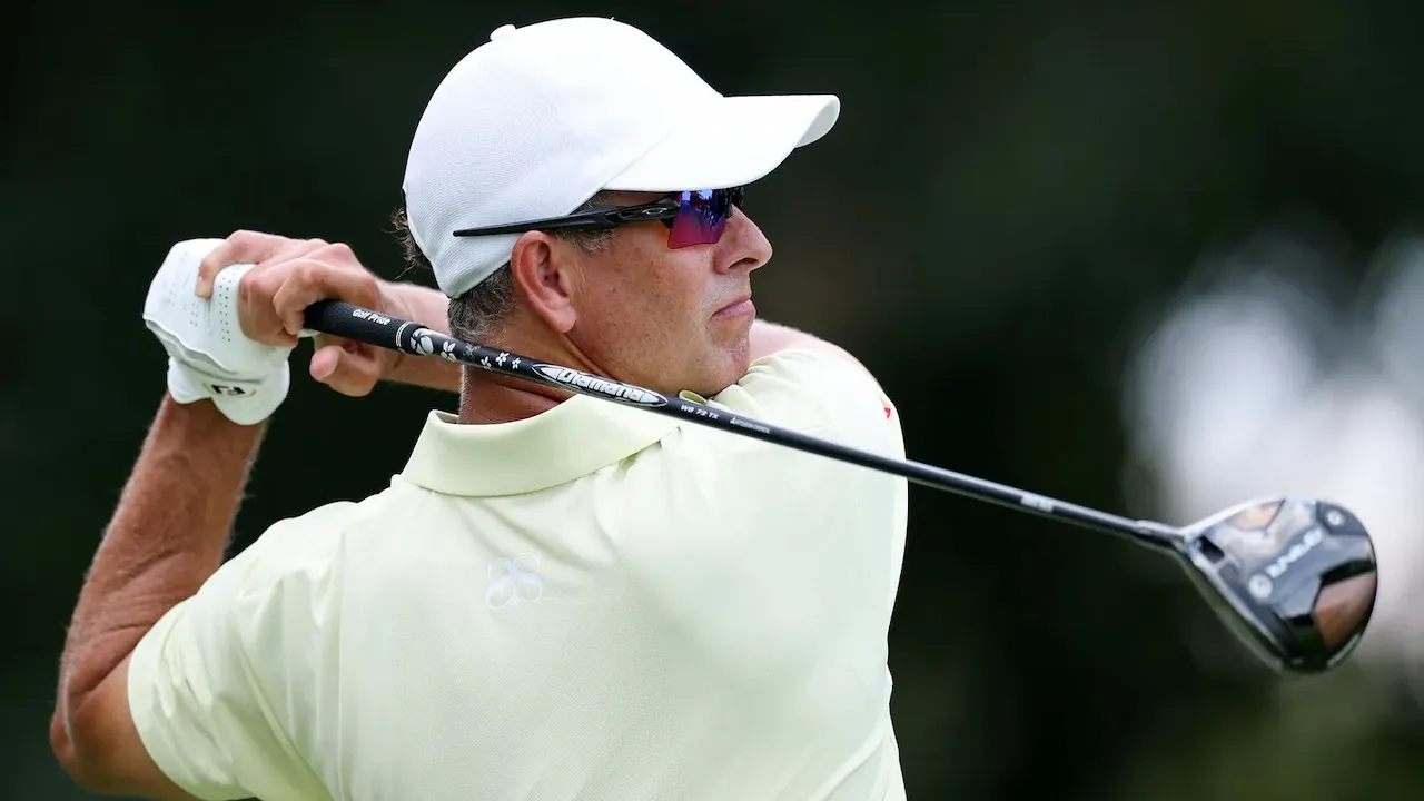 20 Tahun Berlalu, Adam Scott Kembali Kejar Trofi Tour Championship