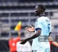Crystal Palace Incar Moustapha Mbow untuk Perkuat Lini Belakang