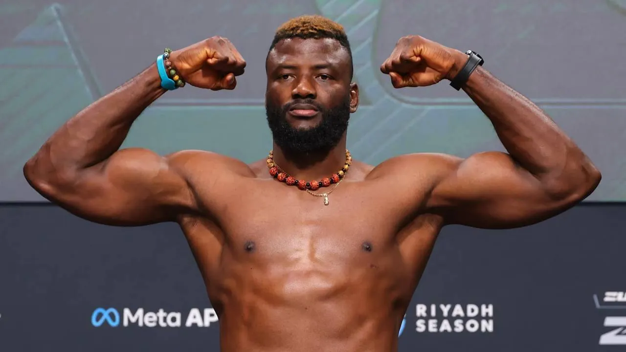 Efe Ajagba saat ini menempati peringkat kedelapan kelas berat versi The Ring dengan rekor 21-1-1 dan 15 kemenangan knockout (KO). (Foto: Fight TV)
