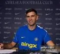 Emiliano Martinez Resmi Gabung Chelsea, Kontrak hingga 2029
