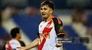 Fulham Pimpin Perburuan Andrei Ratiu di Tengah Minat Nottingham Forest