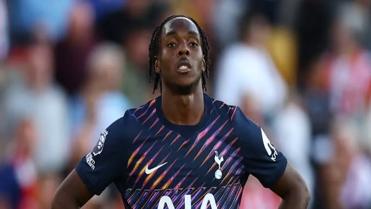 Galatasaray Ajukan Tawaran Untuk Rekrut Winger Tottenham