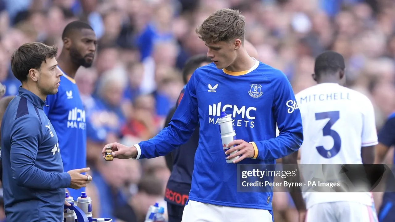 Harrison Armstrong Batal Dijual Everton, Nottingham Forest Gigit Jari