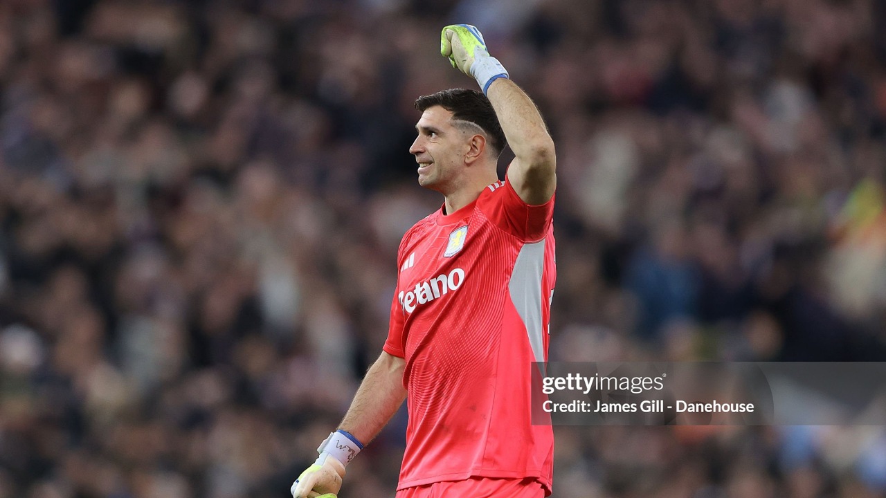John Terry Sebut Emiliano Martinez sebagai Rekrutan Ideal Chelsea