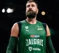 Jonas Valanciunas Debut Gemilang Lawan Rigas Zelli di Pramusim