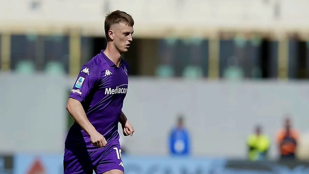 Striker incaran Lazio