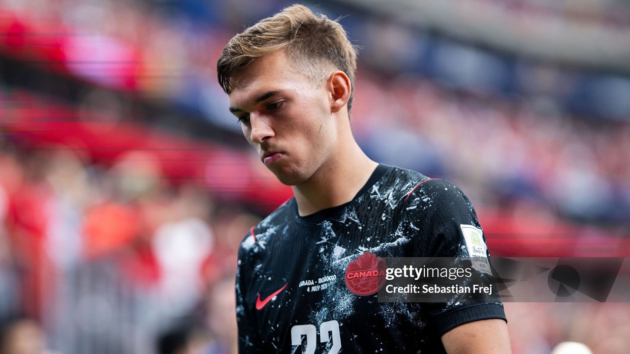 Leeds United Ikut Berebut Niko Sigur dengan Empat Klub Lain
