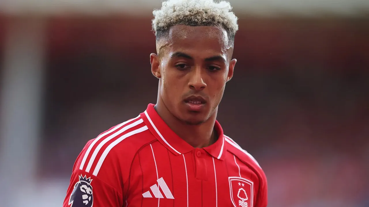Milan Capai Kesepakatan Datangkan Omari Hutchinson dari Nottingham