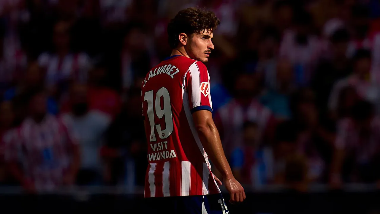 Mulai Terima Kenyataan, Julian Alvarez Kembali Berlatih Bersama Atletico