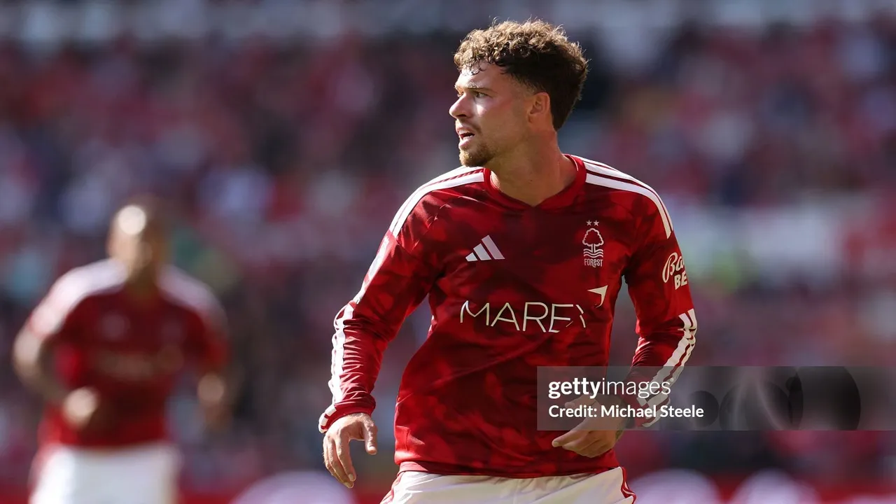 Neco Williams Fokus di Nottingham Forest di Tengah Isu Tottenham