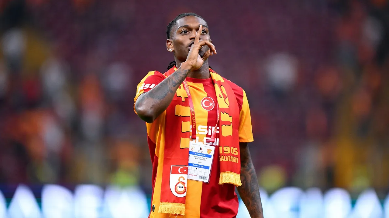 Puji Ruben Amorim, Rafael Leao: Dia Bisa Bawa Milan Capai hal-hal penting