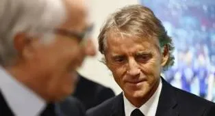 Roberto Mancini Pantau Pemain Italia di Tiga Pertandingan Premier League