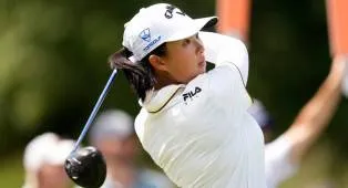 Ruoning Yin Unggul Satu Pukulan Jelang Putaran Final FM Championship