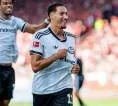 Younes Ebnoutalib Bahagia Cetak Hattrick untuk Eintracht Frankfurt