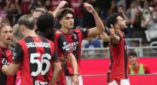 AC Milan Konsisten Ciptakan Overload Untuk Bongkar Pertahanan Venezia