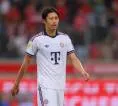 Bek Bayern Munich Ditawarkan ke Ajax