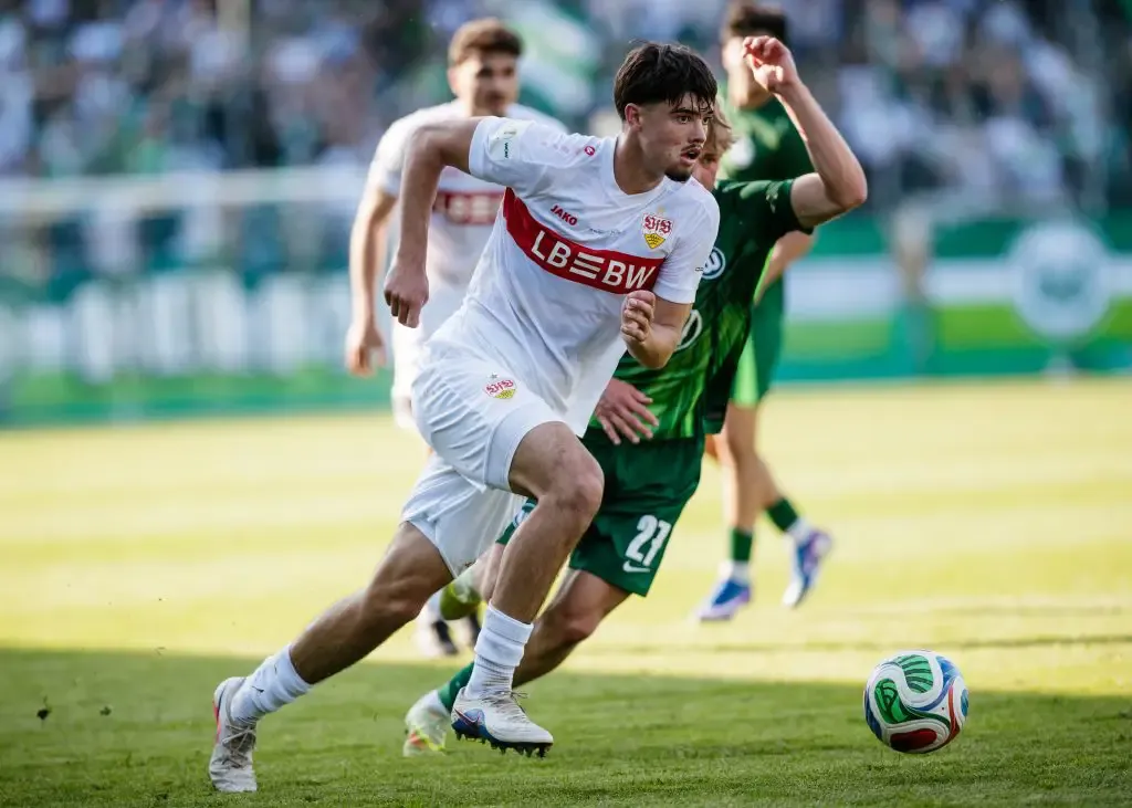 Bintang Muda Stuttgart Segera Berseragam FC Barcelona - sumber: (getfootballnewsgermany)