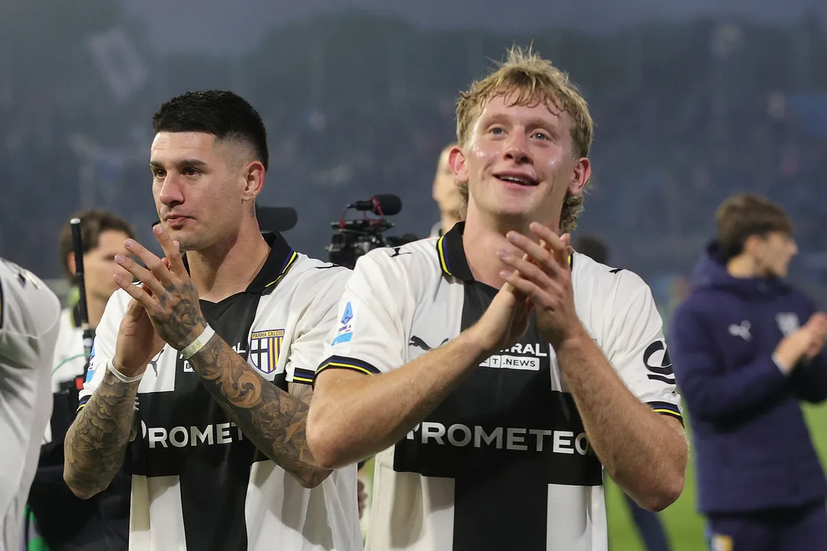 Celtic Gaet Sorensen dari Parma Usai Gagal Boyong Gineitis - sumber: (footballitalia)