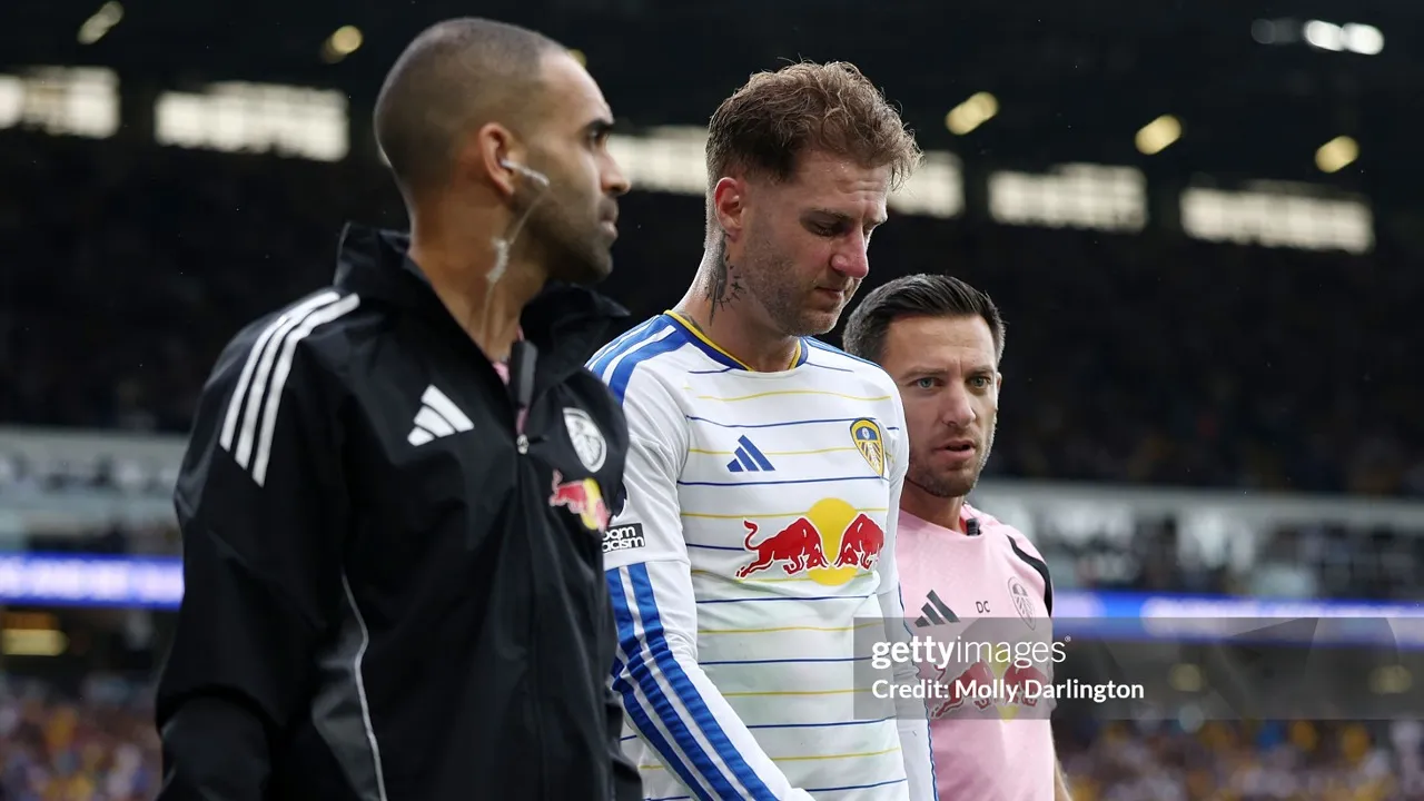 Daniel Farke evaluasi cedera Joe Rodon dan tegaskan komitmen Wilfried Gnonto di Leeds United