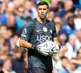 Emiliano Martinez Punya Target Besar Usai Gabung Chelsea
