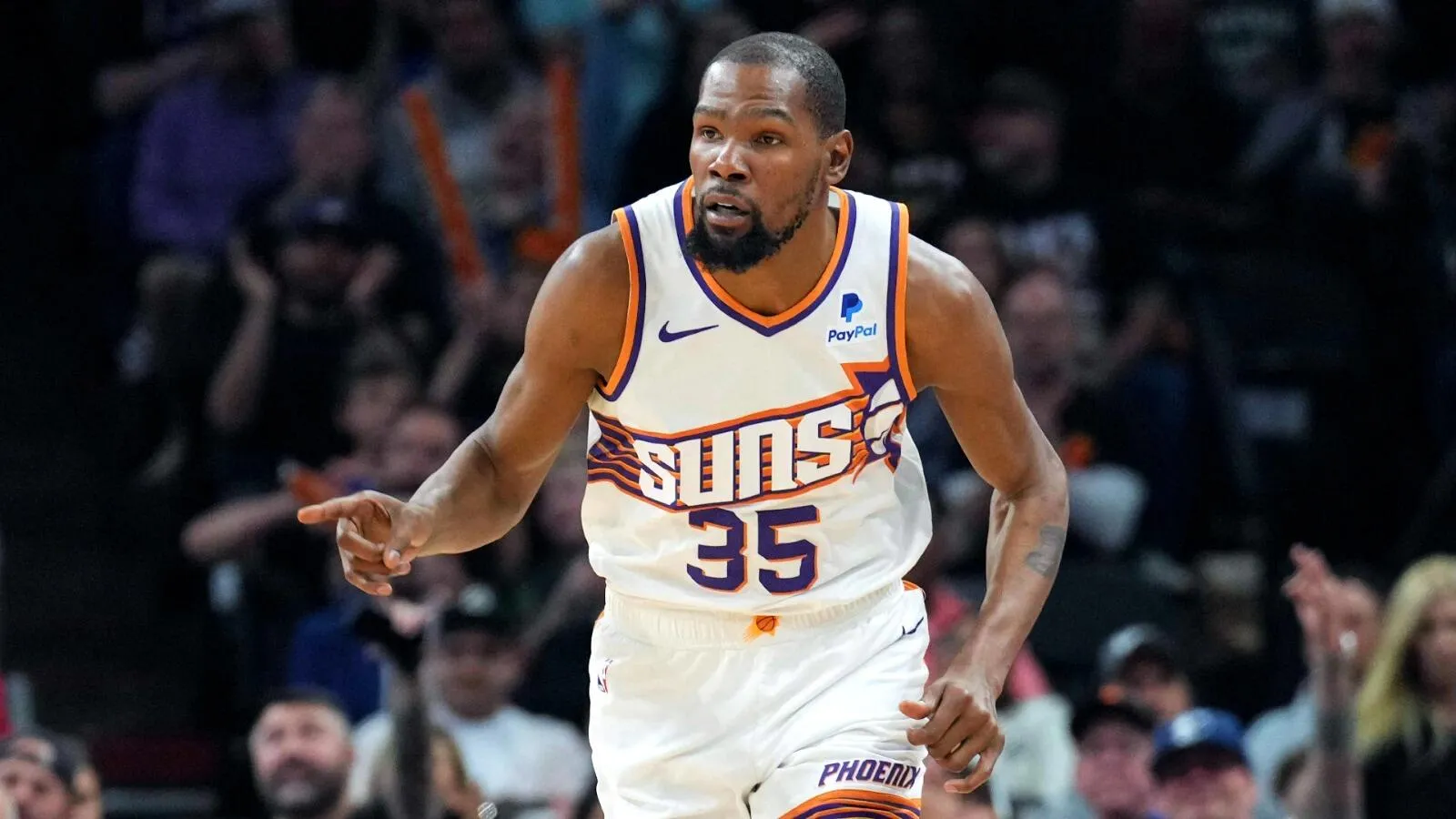 Kevin Durant Ungkap Alasan Gagalnya Proyek Suns - sumber: (mainbasket)