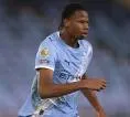Perkuat Pertahanan, Coventry City Pinjam Stephen Mfuni dari Manchester City