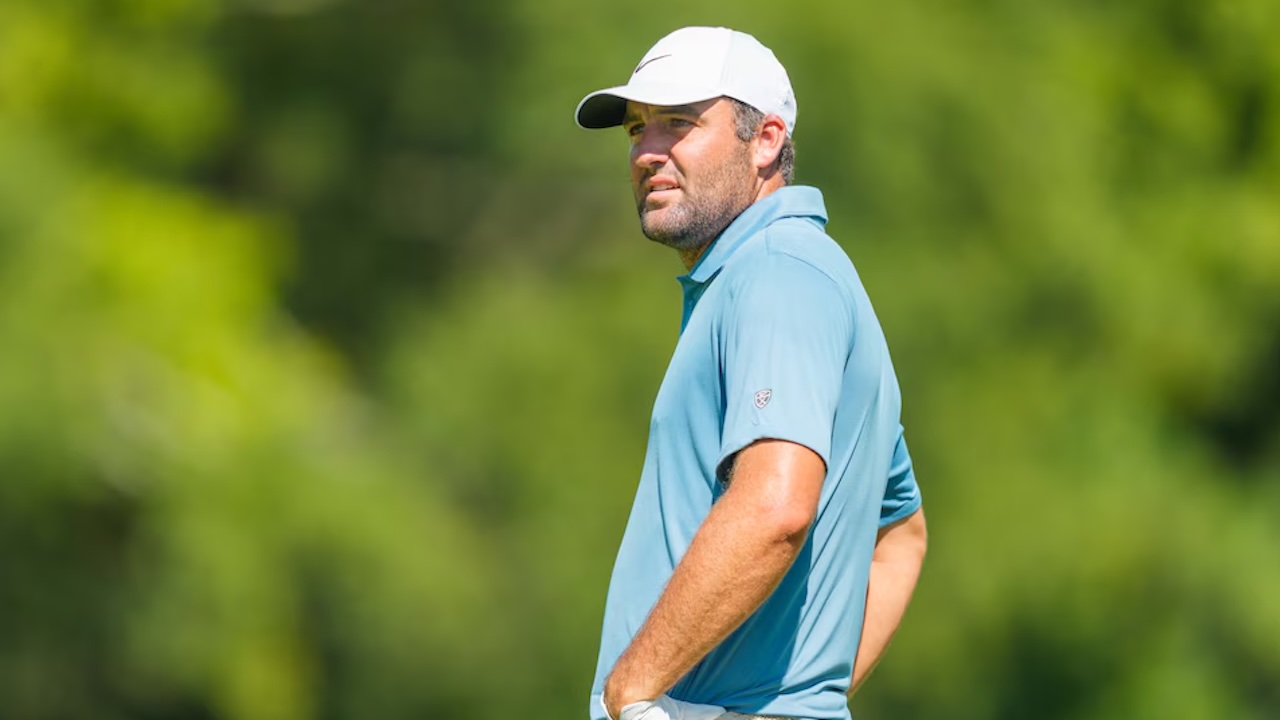 Scottie Scheffler Tundukkan Hovland, Juarai Tour Championship 2026