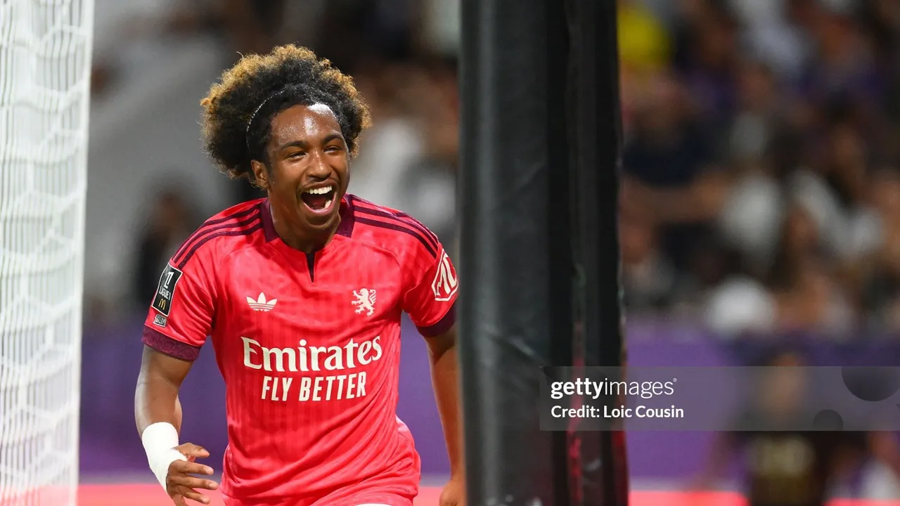 Regis Le Bris membidik Malick Fofana dari Lyon untuk memperkuat sektor sayap kiri Sunderland