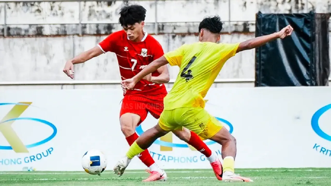 Laga timnas Indonesia U-20 kontra Malaysia di laga pertama Kualifikasi Piala Asia U-20