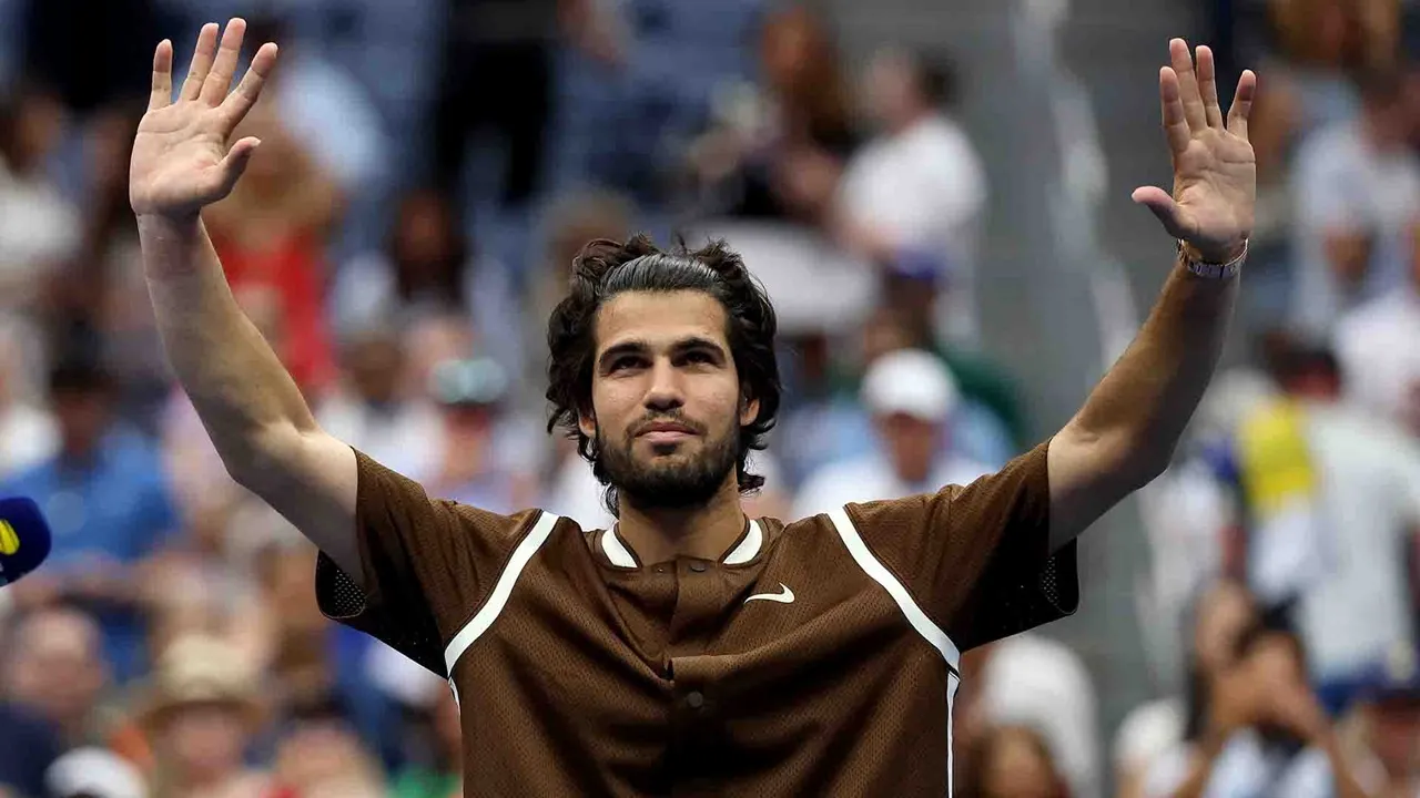 Carlos Alcaraz Angkat Bicara Tentang Kekalahan Mengejutkan Novak Djokovic Di US Open