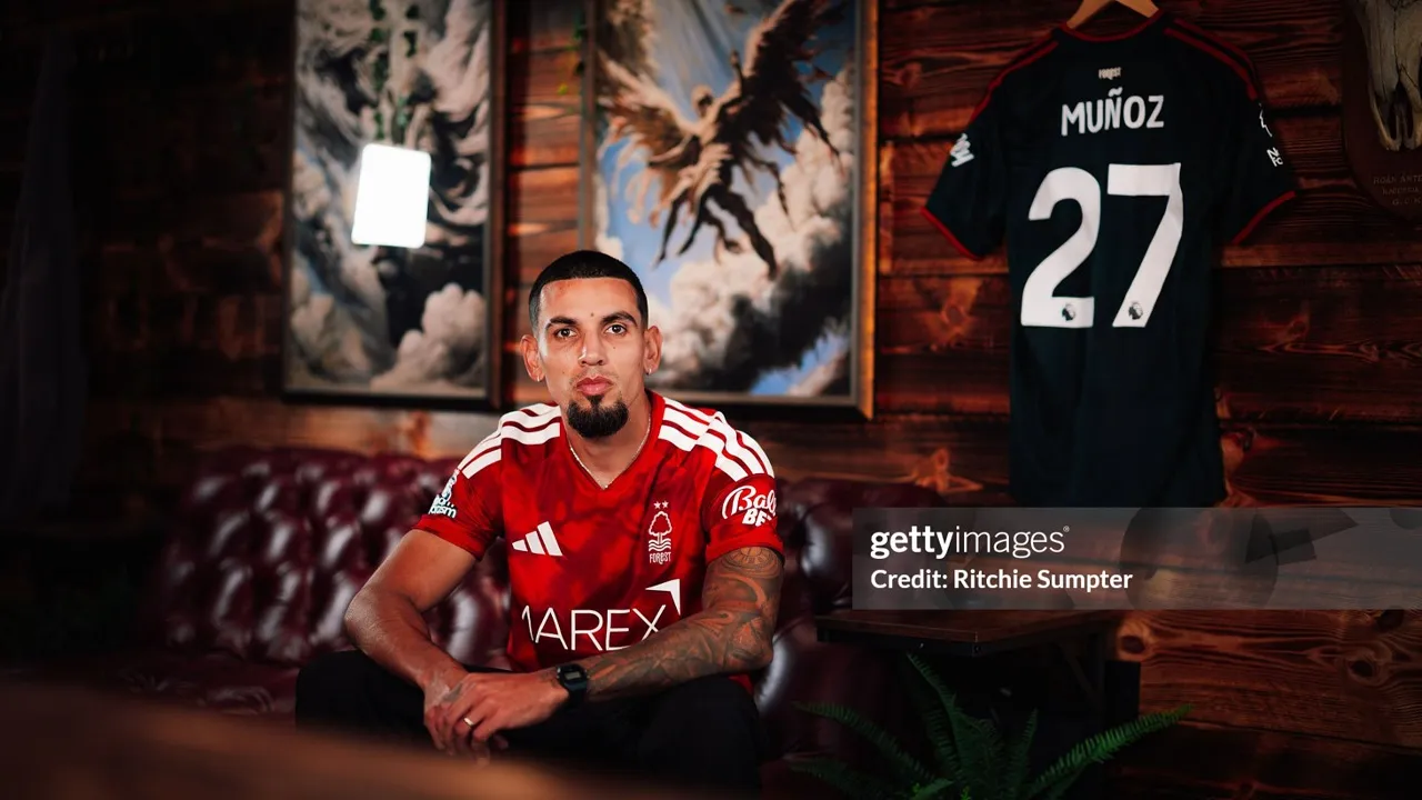 Daniel Munoz bertekad bawa mentalitas juara dan pengalaman internasional ke Nottingham Forest