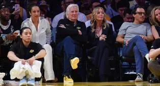 Karyawan Lakers Gembira dengan Peralihan Kepemilikan Baru
