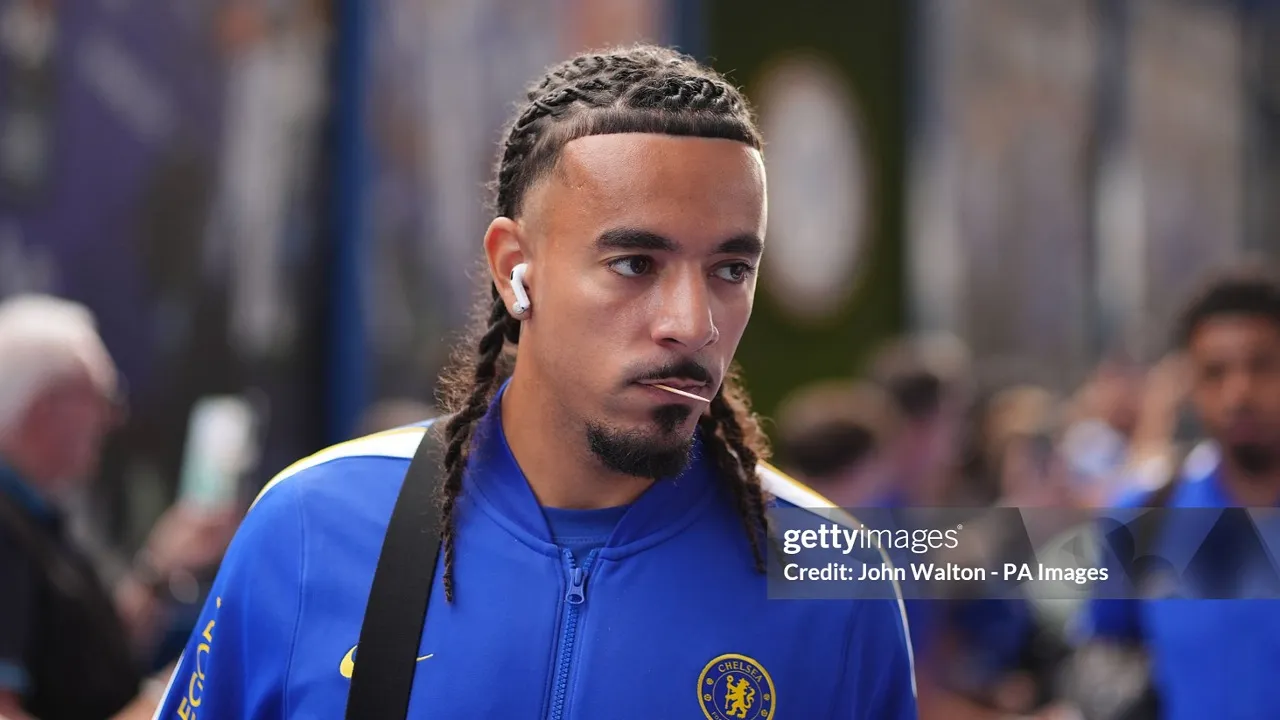 Malo Gusto tegaskan komitmen bersama Chelsea usai menolak opsi peminjaman ke Atletico Madrid