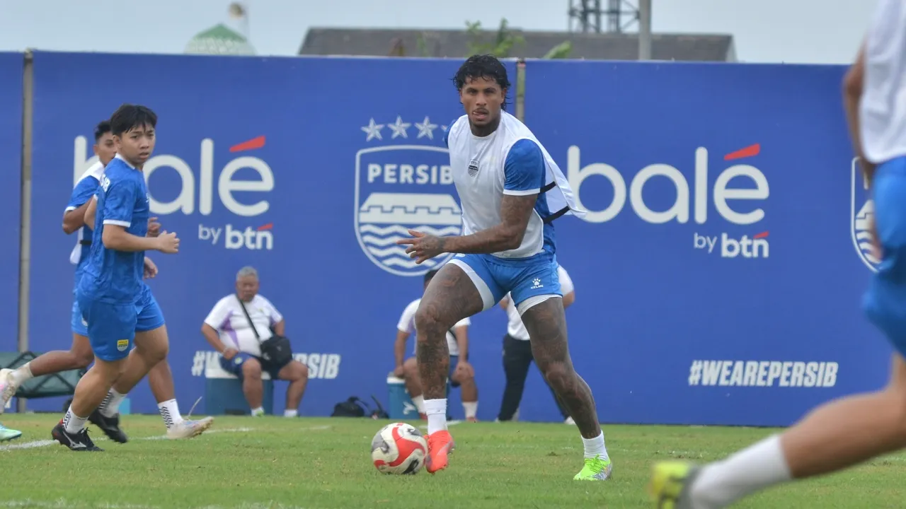 Striker Persib, Ramon Tanque