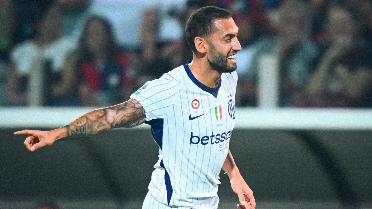Puji Hakan Calhanoglu, Riccardo Trevisani: Kontrak Tak Pengaruhi Performa