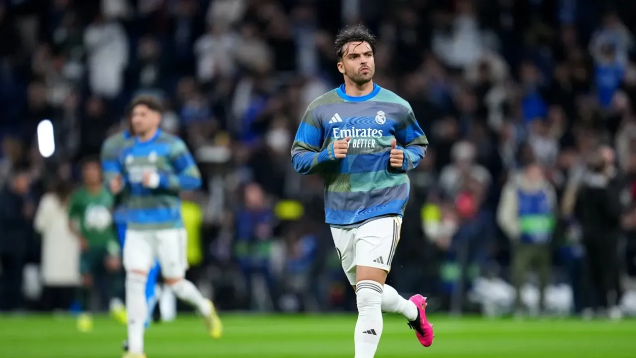 Raul Asencio Bersikeras Tidak Mau Tinggalkan Real Madrid