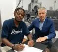 Bologna Resmi Gaet Mbangula dari Werder Bremen dengan Nilai €14 Juta