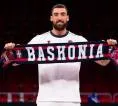 Chris Duarte Resmi Diperkenalkan Tim Basket Baskonia