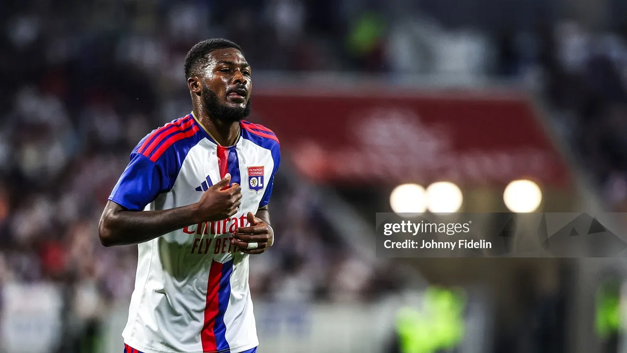 Ainsley Maitland-Niles sepakati kontrak tiga tahun bersama Everton di bursa transfer