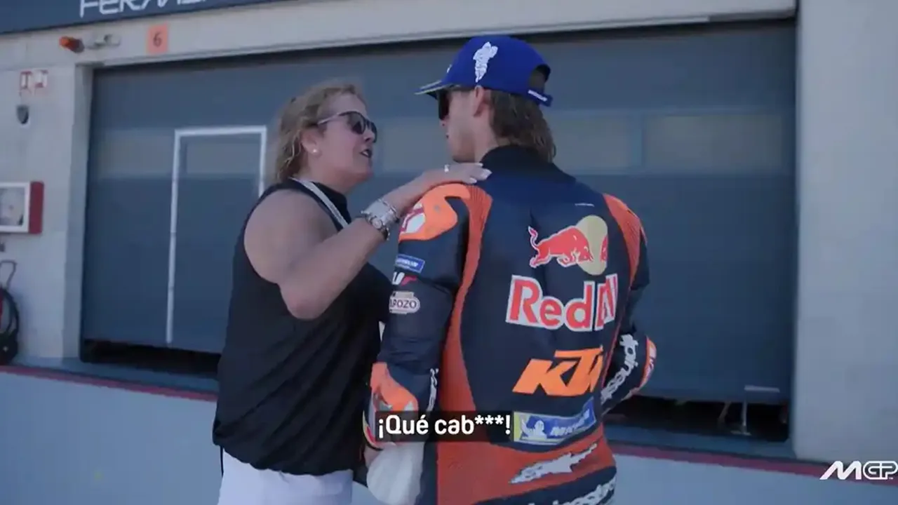 Pedro Acosta sempat mendapat candaan dari Ibu Marc Marquez, Roser Alenta.