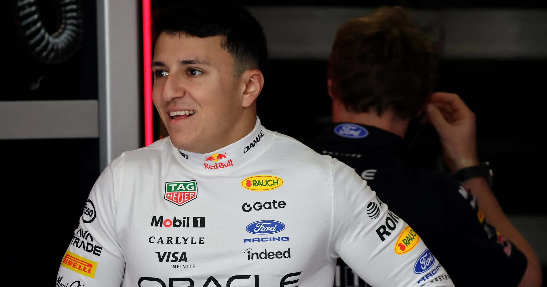 Isack Hadjar Absen di GP Italia Akibat Cedera Tangan - sumber: (racingnews365)