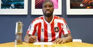 Kevin Danso Ungkap Kebahagiaan Usai Resmi Bergabung dengan Sunderland