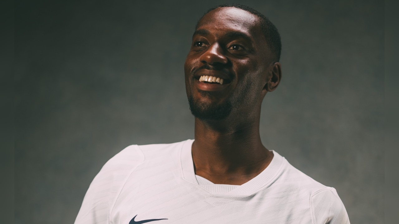Resmi Gabung Tottenham, Adarabioyo Sebut Bagian Penting Dalam Kariernya