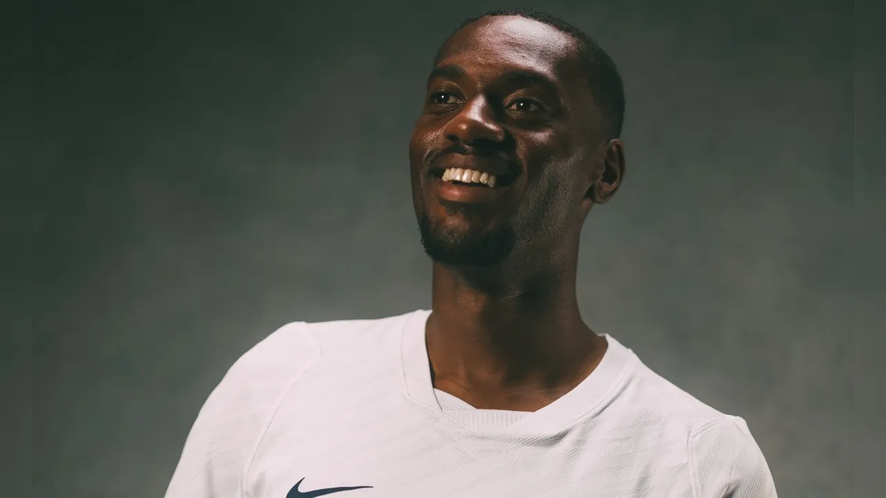 Defender Tottenham