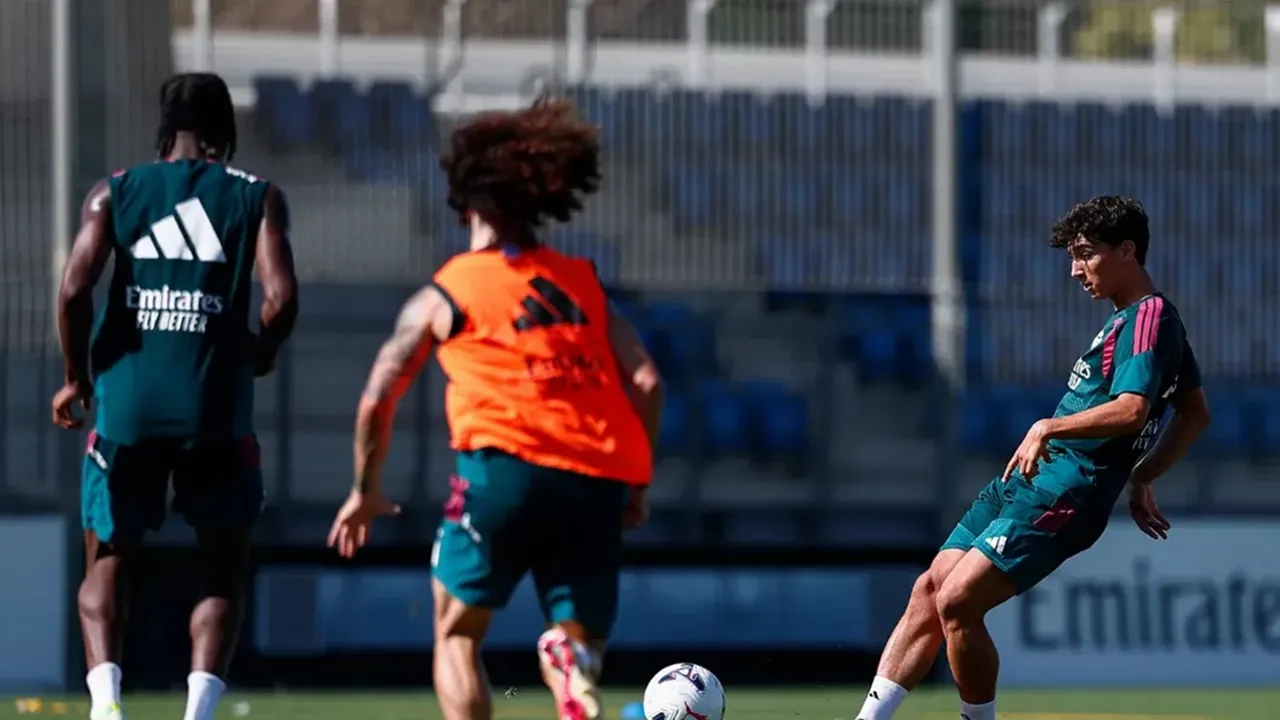Sergio Martinez Latihan Perdana Bersama Real Madrid