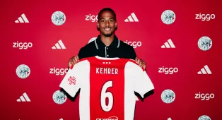 Thilo Kehrer Resmi Perkuat Lini Belakang Ajax Lewat Status Pinjaman