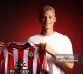 Zach Abbott Perpanjang Kontrak di Forest, Langsung Dikirim ke Southampton