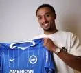 Brighton Boyong Femi Azeez dari Millwall Lewat Kontrak Empat Tahun